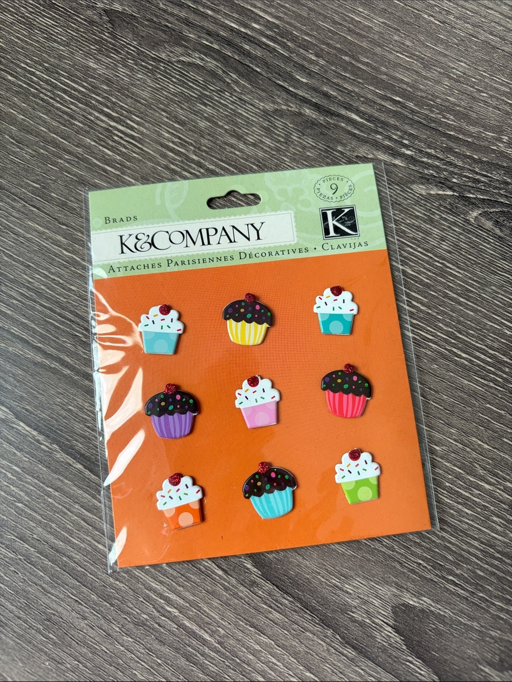 ❤️$6 K&Company Cupcake Brads
